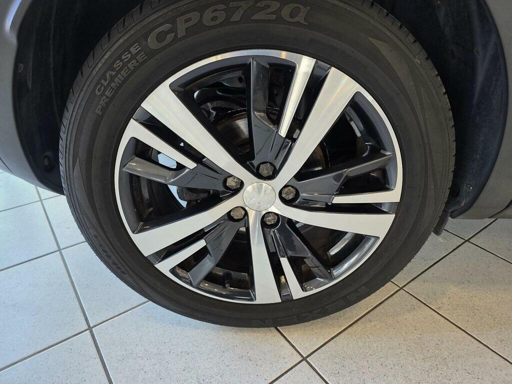Peugeot 3008 Allure White #10