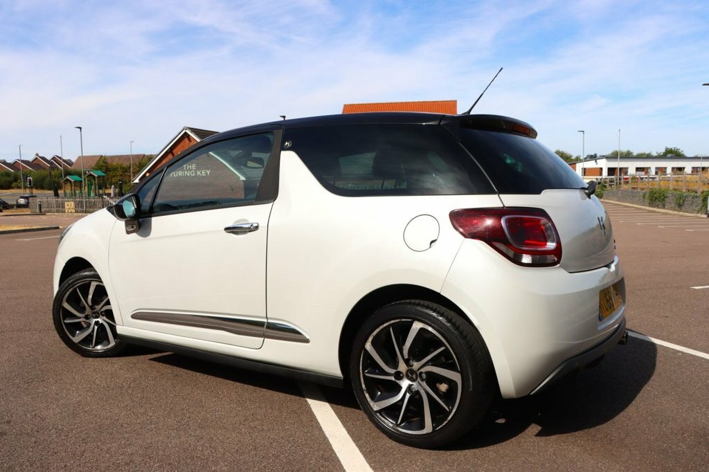 DS DS 3 1.2L Dstyle Nav White #4