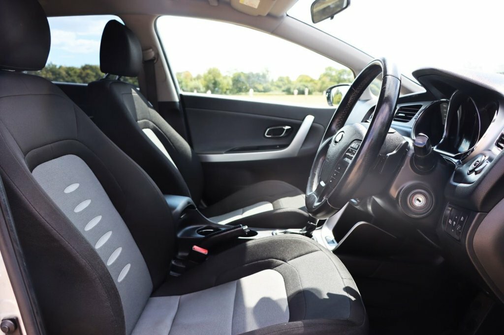 Kia Ceed 1.6 Crdi Ecodynamics 2 Sportswagon Euro 5 Ss Red #13