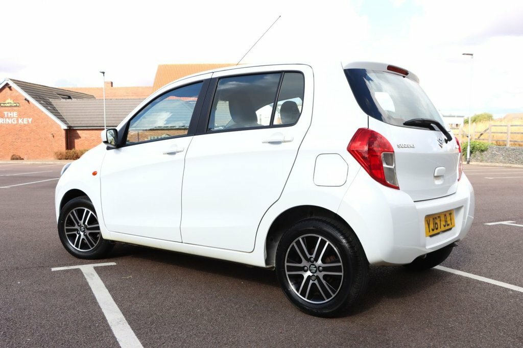 Suzuki Celerio 1L Sz4 White #4
