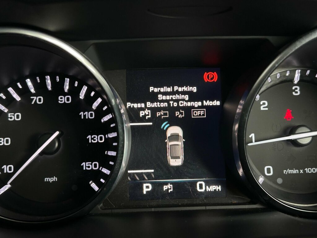 Land Rover Discovery Sport Se Tech Silver #34