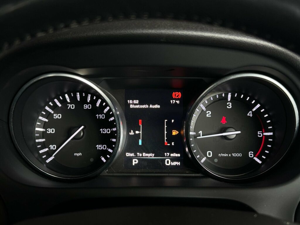 Land Rover Discovery Sport Se Tech Silver #32