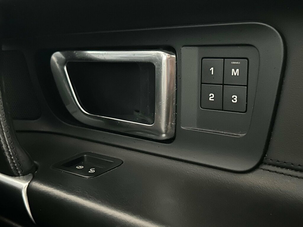Land Rover Discovery Sport Se Tech Silver #36