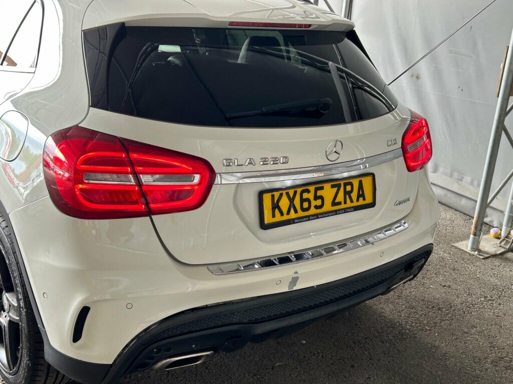 Mercedes-Benz GLA Class 2.1 Gla200d Amg Line 7G-dct Euro 6 Ss Silver #27