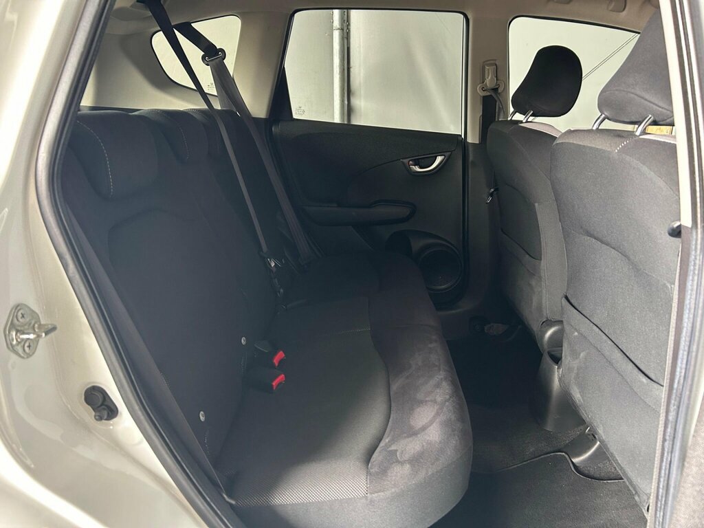 Honda Jazz 1.4 I-vtec Es Plus Cvt Euro 5 Grey #14