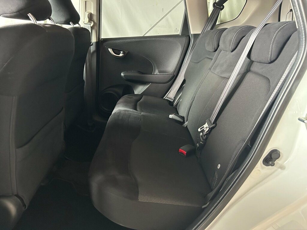Honda Jazz 1.4 I-vtec Es Plus Cvt Euro 5 Grey #17
