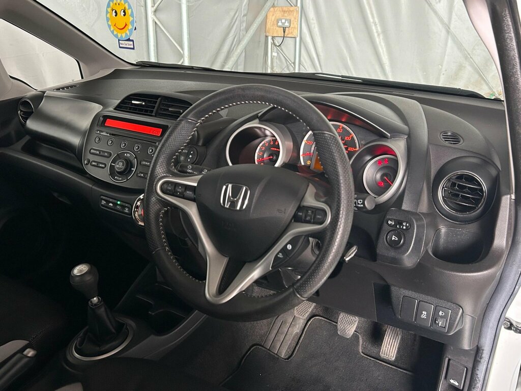 Honda Jazz 1.4 I-vtec Es Plus Cvt Euro 5 Grey #9