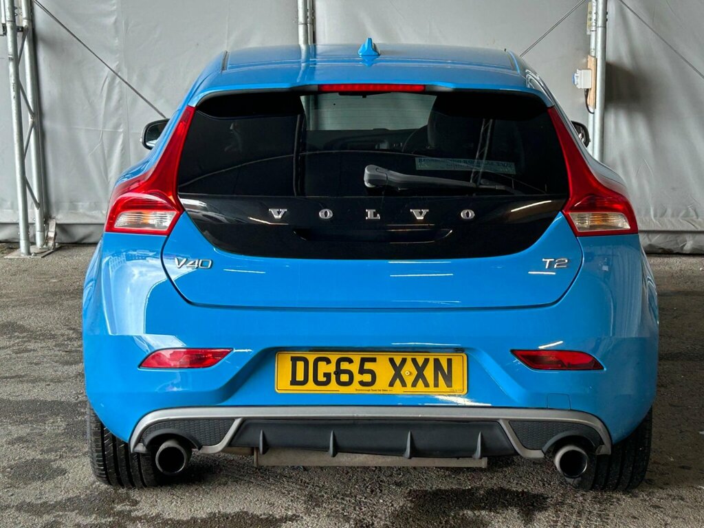 Volvo V40 2.0 T2 R-design Euro 6 Ss Blue #3