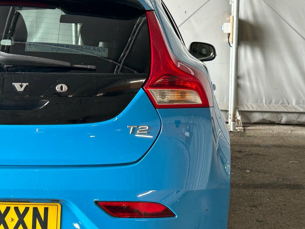 Volvo V40 2.0 D3 Se Lux Nav Euro 6 Ss Black #46