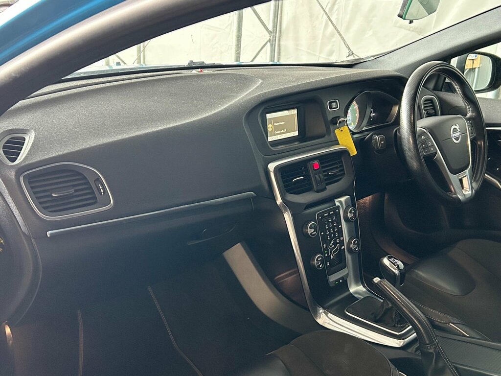 Volvo V40 2.0 D3 Se Lux Nav Euro 6 Ss Black #25