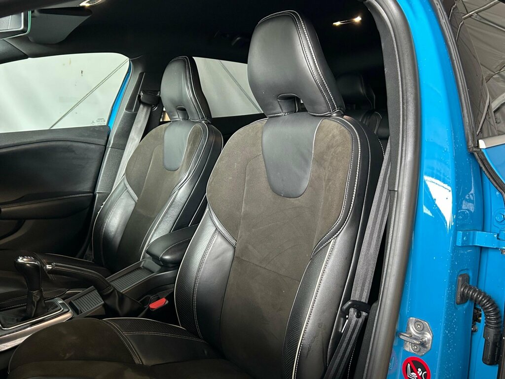 Volvo V40 2.0 D3 Se Lux Nav Euro 6 Ss Black #23