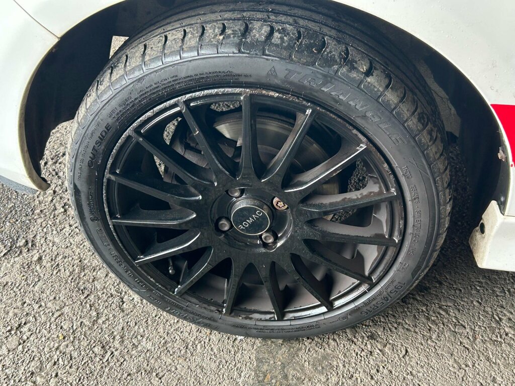 Mazda 2 Venture Edition 5-Door 35 Road Tax Grey #38