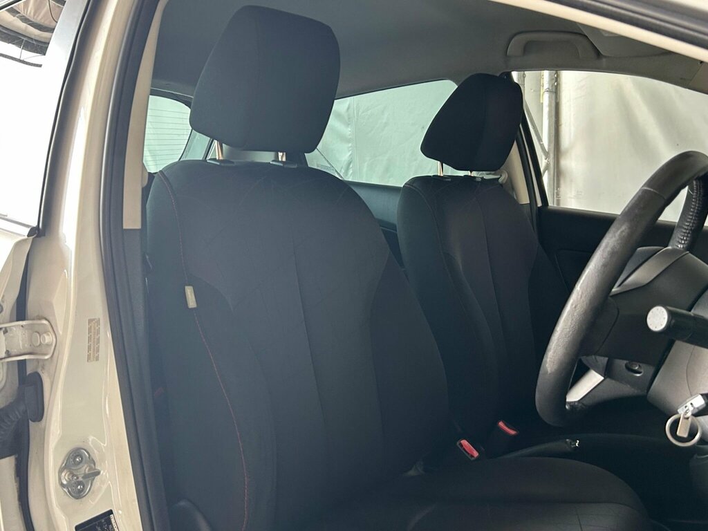 Mazda 2 Venture Edition 5-Door 35 Road Tax Grey #13