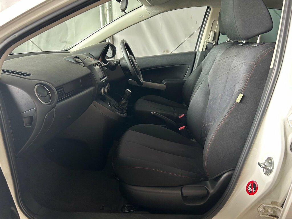 Mazda 2 Venture Edition 5-Door 35 Road Tax Grey #18