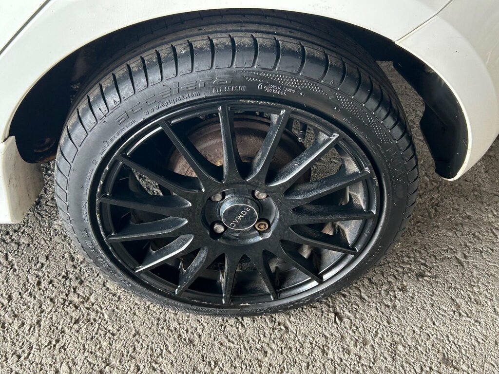 Mazda 2 Venture Edition 5-Door 35 Road Tax Grey #39