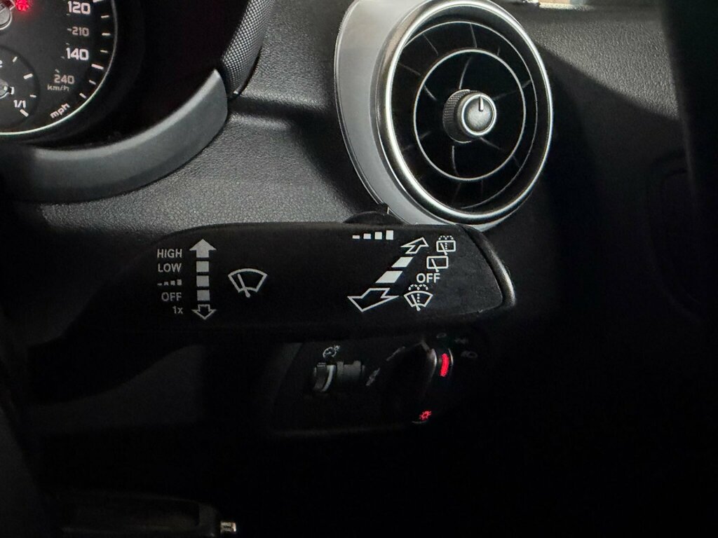Audi A1 Tfsi Black Edition Sportback S Tronic Euro 5 Red #29