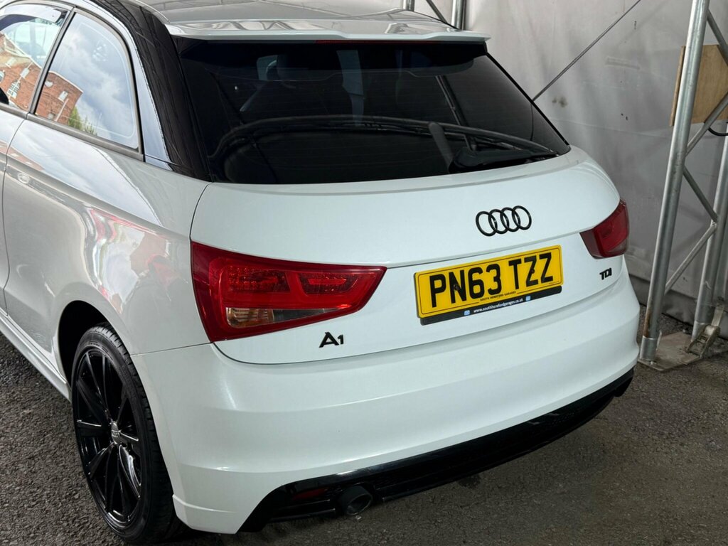 Audi A1 Tfsi Black Edition Sportback S Tronic Euro 5 Red #23