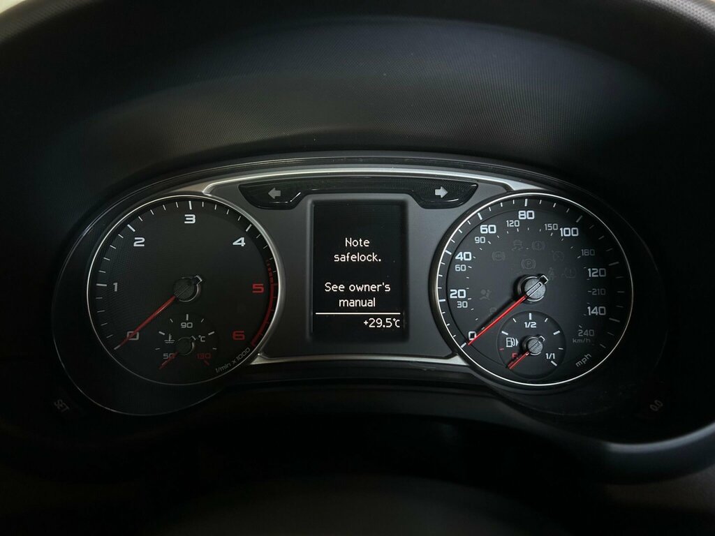 Audi A1 1.4 Tfsi Sport Sportback Euro 5 Silver #36