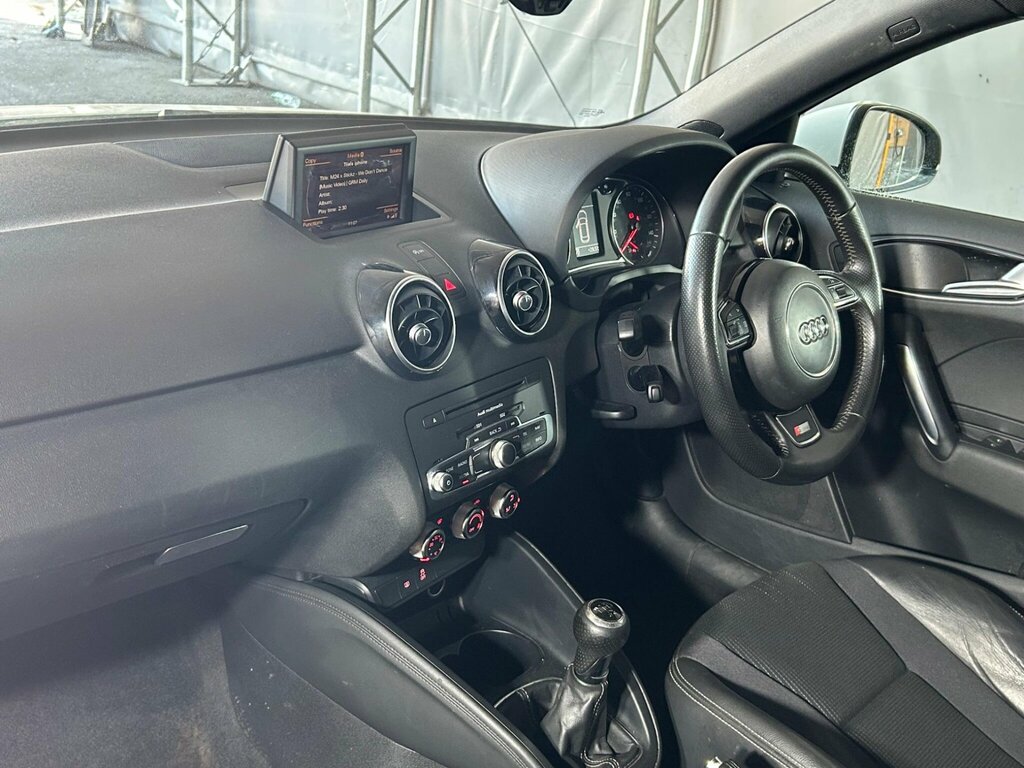 Audi A1 1.4 Tfsi Sport Sportback Euro 5 Silver #17