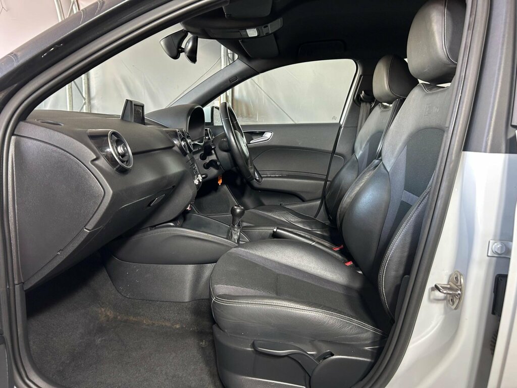 Audi A1 1.4 Tfsi Sport Sportback Euro 5 Silver #38