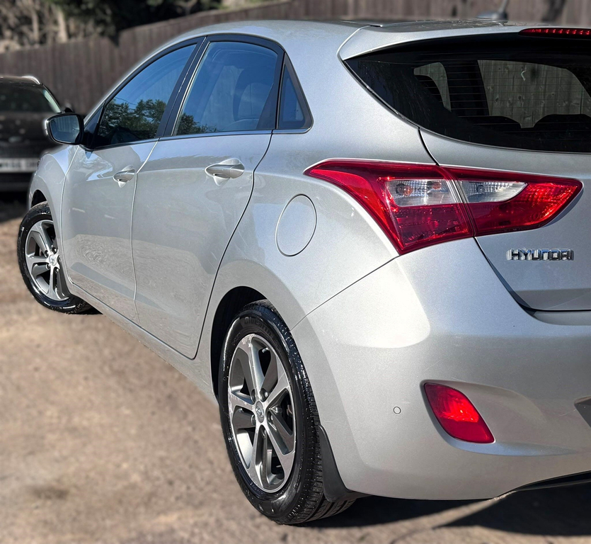 Hyundai I30 1.6 Crdi Blue Drive Se Nav Dct Euro 6 Ss  #5