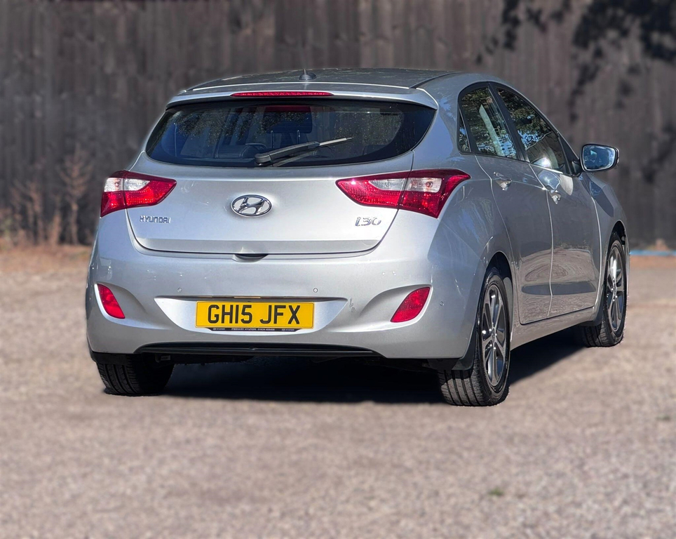 Hyundai I30 1.4 Blue Drive Se Hatchback Euro Brown #40
