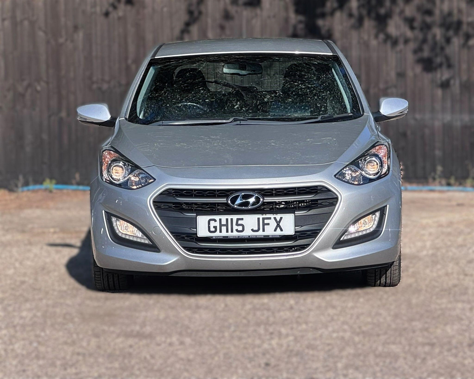 Hyundai I30 1.4 Blue Drive Se Hatchback Euro Brown #7