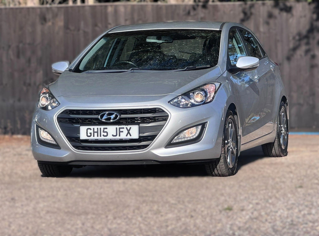 Hyundai I30 1.4 Blue Drive Se Hatchback Euro Brown #9
