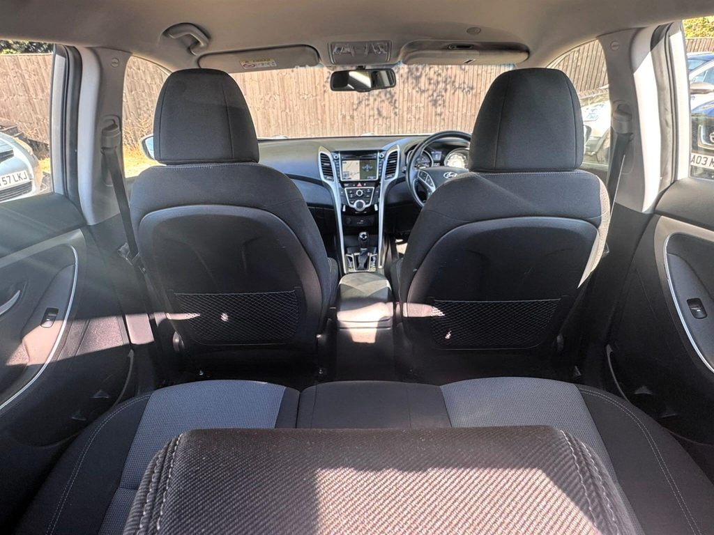 Hyundai I30 1.4 Blue Drive Se Hatchback Euro Brown #29