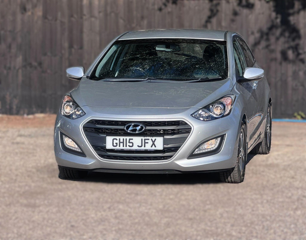 Hyundai I30 1.6 Crdi Blue Drive Se Nav Dct Euro 6 Ss  #4
