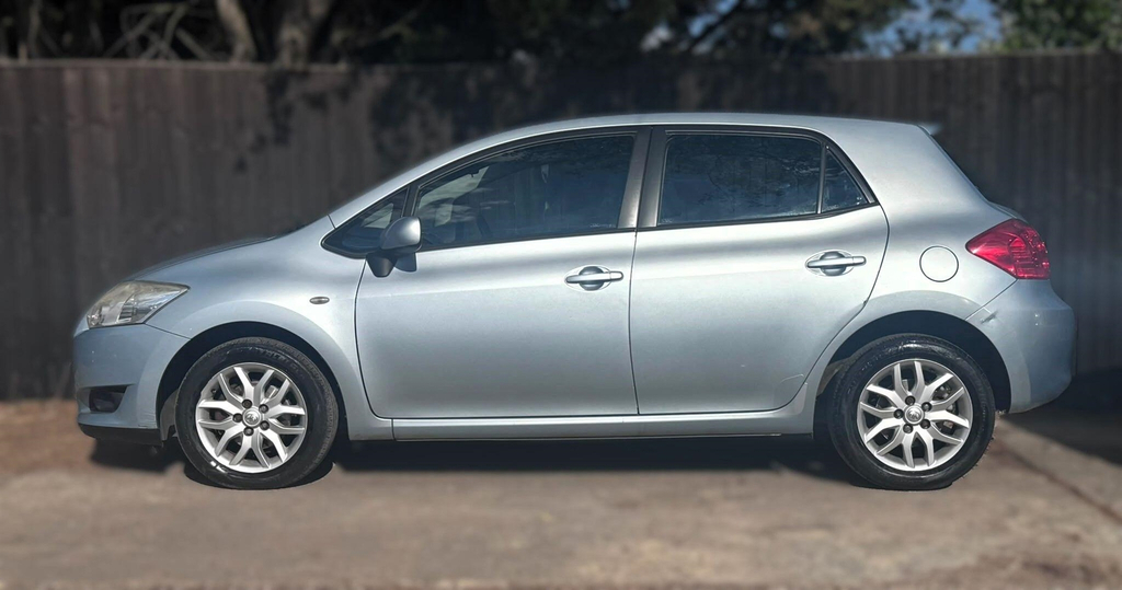 Toyota Auris 1.6 Vvt-i Tr #4