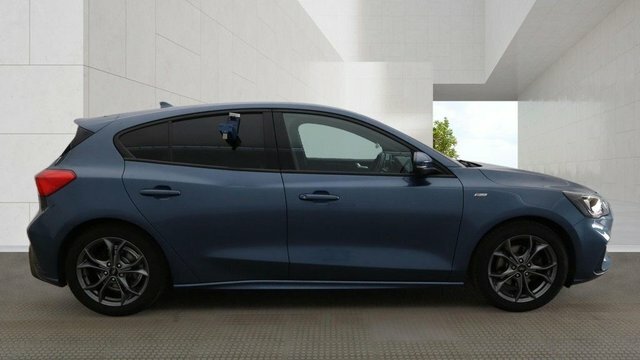 Ford Focus 2.3T Ecoboost St Hatchback Euro Black #2