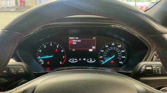 Ford Focus 2.3T Ecoboost St Hatchback Euro Black #11