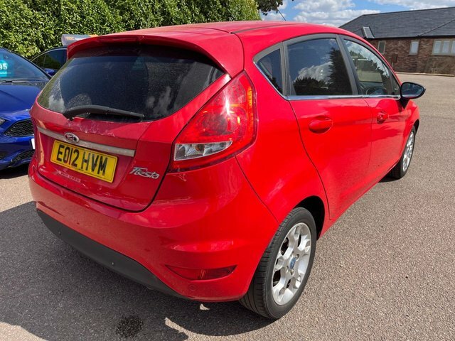 Ford Fiesta 1.25 Zetec Euro 5 White #16