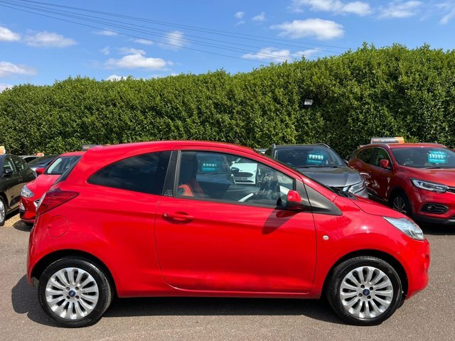 Ford KA 2014 1.2 Zetec Hatchback Euro 6 Red #2