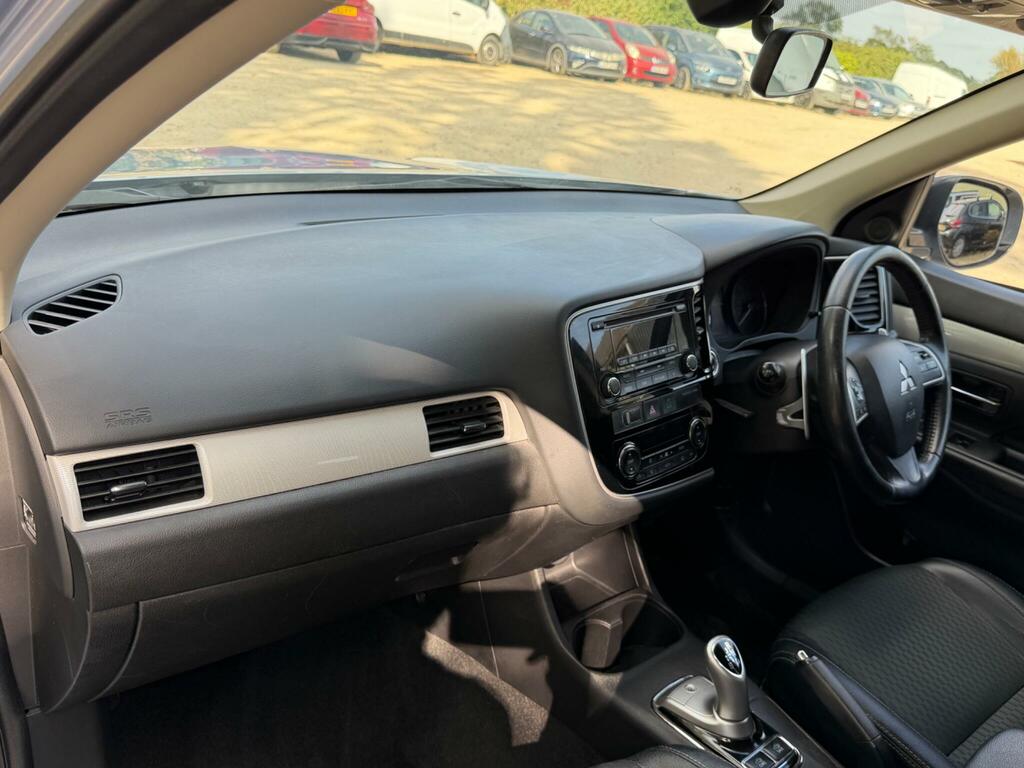 Mitsubishi Outlander 2.0 Phev Gx5h 5 Seat Family Suv 4X4 Pe Black #42