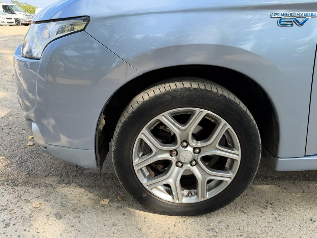Mitsubishi Outlander 2.0 Phev Gx5h 5 Seat Family Suv 4X4 Pe Black #45