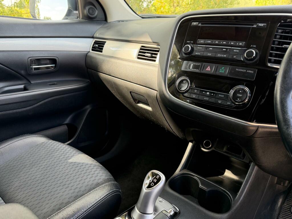 Mitsubishi Outlander 2.0 Phev Gx5h 5 Seat Family Suv 4X4 Pe Black #15