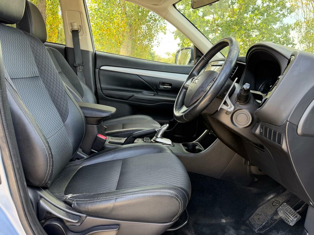 Mitsubishi Outlander 2.0 Phev Gx5h 5 Seat Family Suv 4X4 Pe Black #13