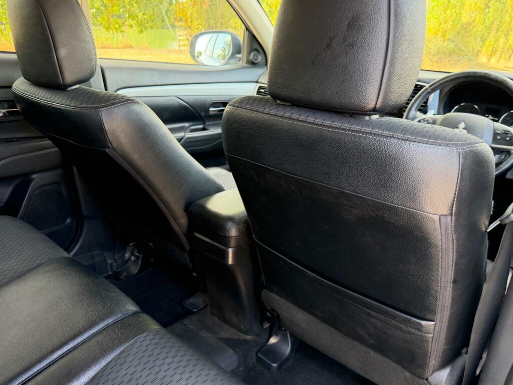 Mitsubishi Outlander 2.0 Phev Gx5h 5 Seat Family Suv 4X4 Pe Black #24