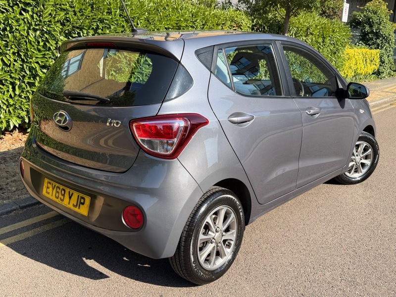 Hyundai I10 Se Grey #2