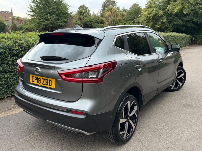 Nissan Qashqai Dci Tekna Grey #2