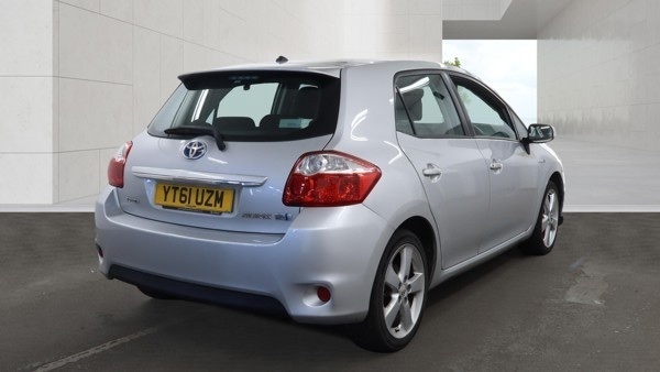 Toyota Auris T4 Silver #6