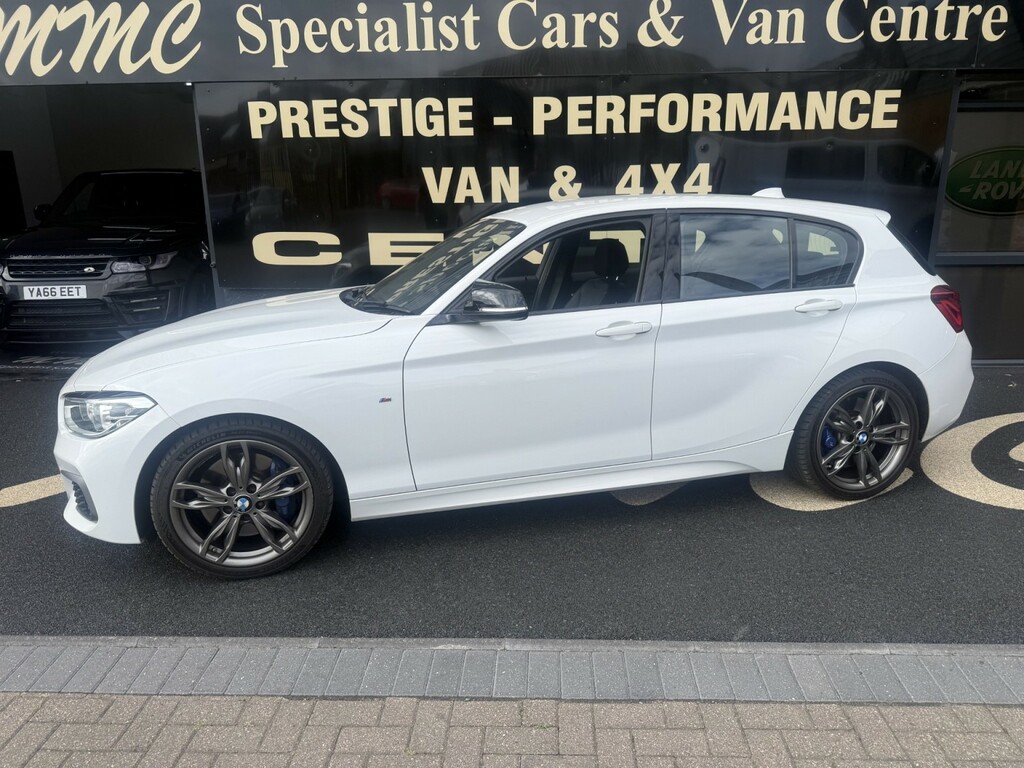 BMW 1 Series Hatchback 3.0 M135i 5-Door 201616 White