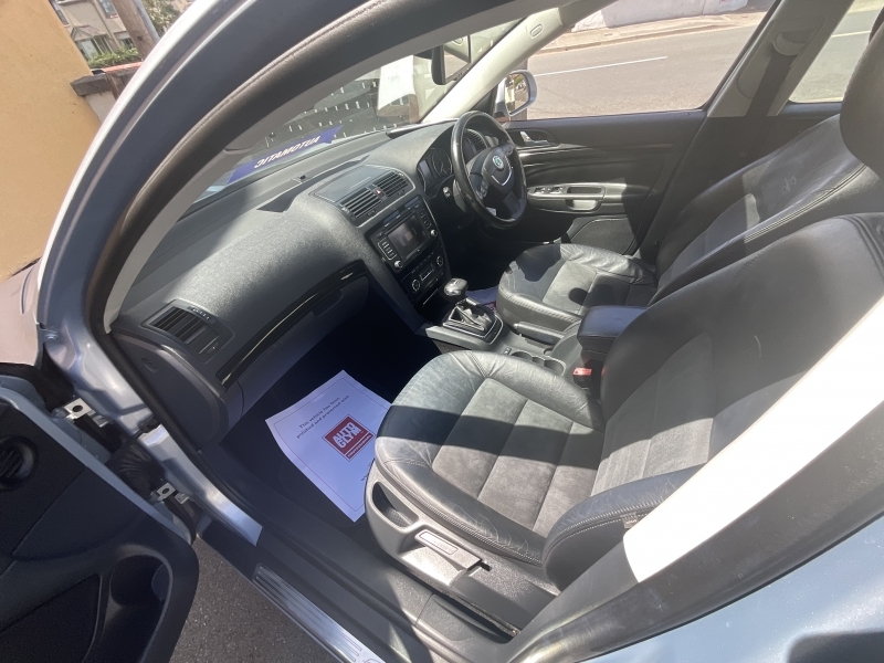 Skoda Octavia Hatchback Blue #3