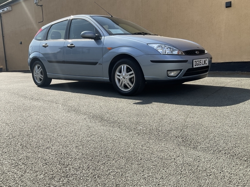 Ford Focus 1.6 LX Hatchback 161 Gkm, 99 B Black #25