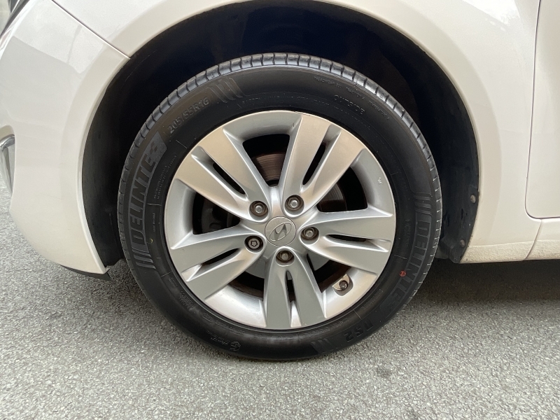 Hyundai Ix20 Active Gearbox White #4