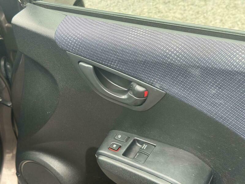Honda Jazz Hatchback 1.4 I-vtec Ex Euro 5 201212 Blue #37