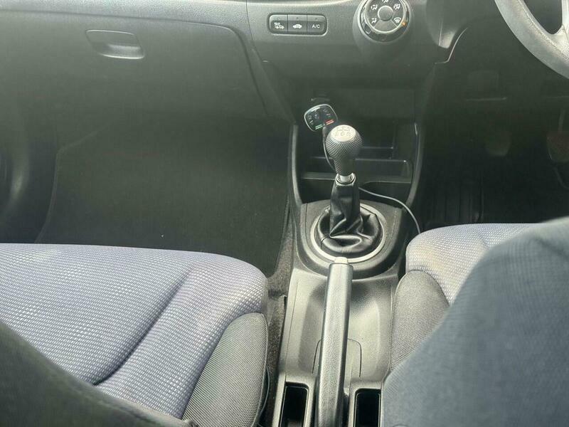 Honda Jazz Hatchback 1.4 I-vtec Ex Euro 5 201212 Blue #46