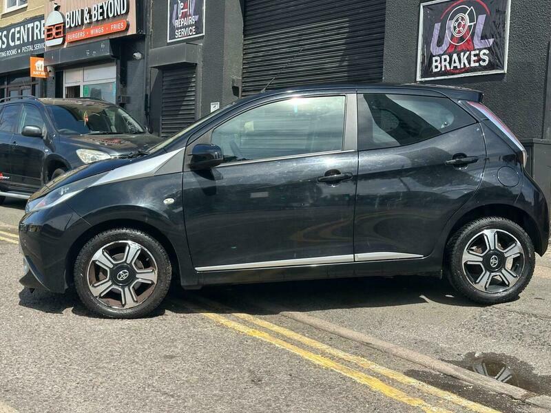 Toyota Aygo 1.0 Vvt-i X-clusiv Euro Black #6